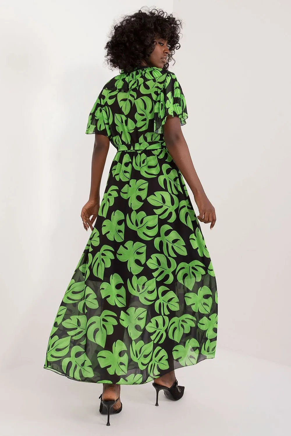 Breezy Summer Dream Ruffle Maxi Delight