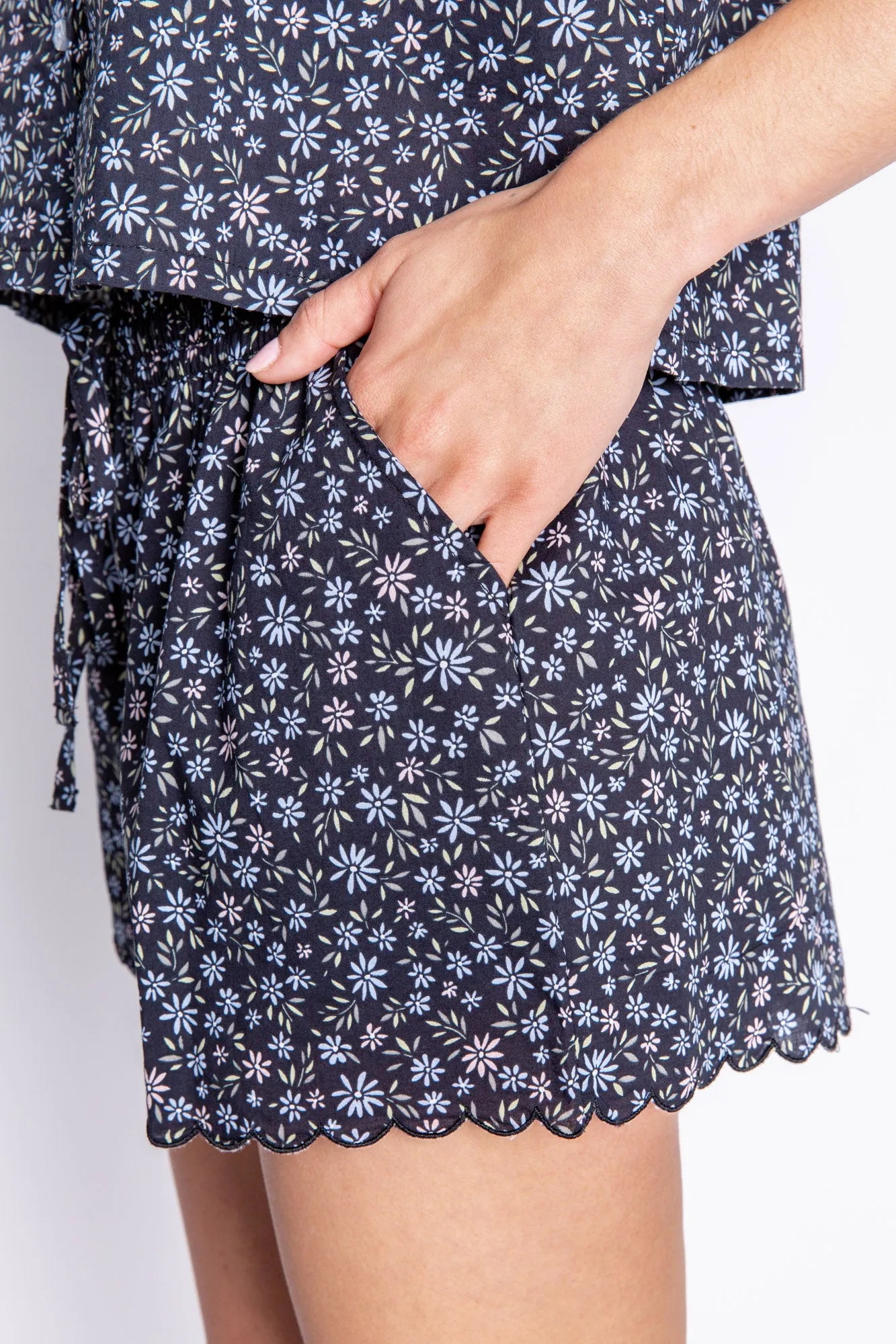 Floral Feels Short